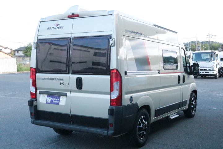 キャンピングカーバンコン