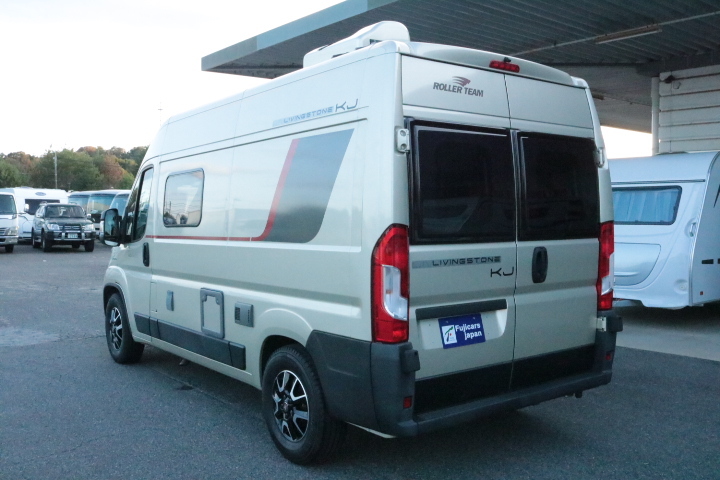 キャンピングカーバンコン