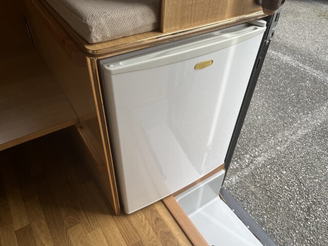 キャンピングカーキャブコン