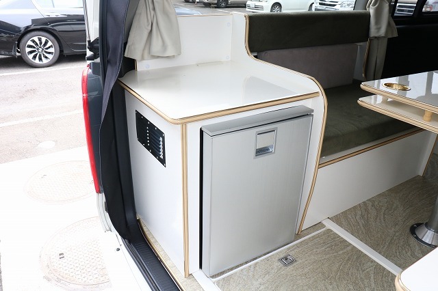 キャンピングカーバンコン