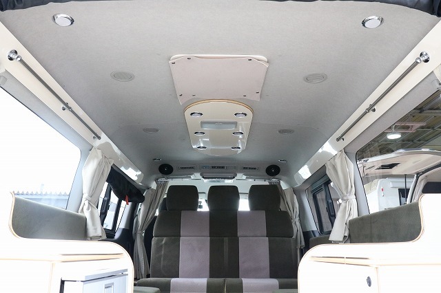 キャンピングカーバンコン