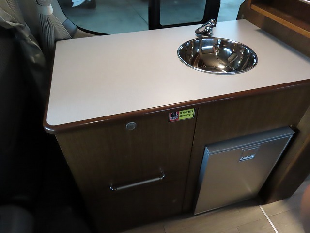 キャンピングカーバンコン