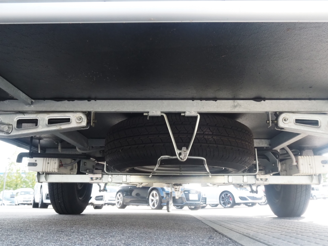 キャンピングカートレーラー