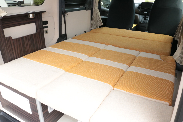 キャンピングカーバンコン