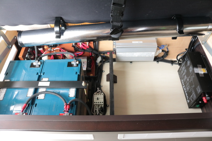 キャンピングカーバンコン