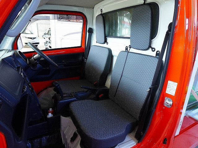 スズキキャリイ