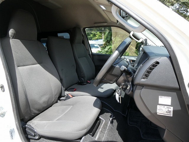 トヨタハイエース