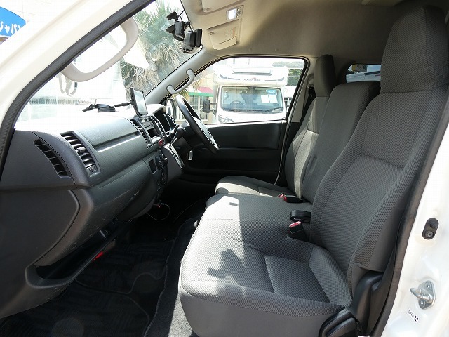 トヨタハイエース