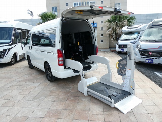 トヨタハイエース