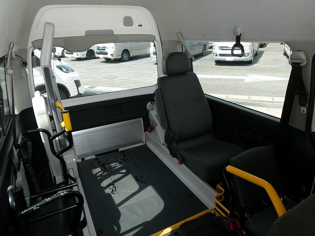 トヨタハイエース