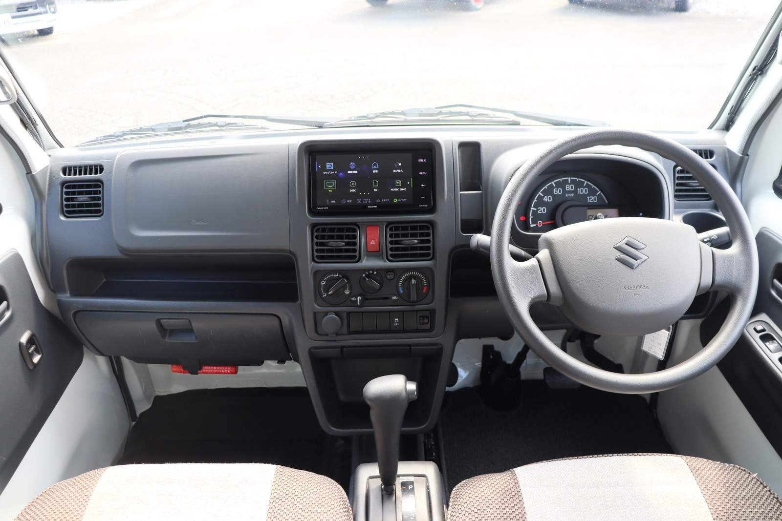 キャンピングカー軽キャンパー