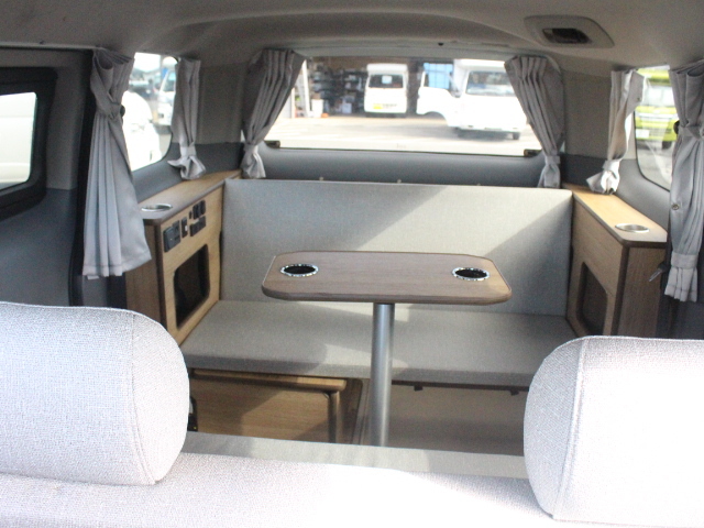 キャンピングカーバンコン