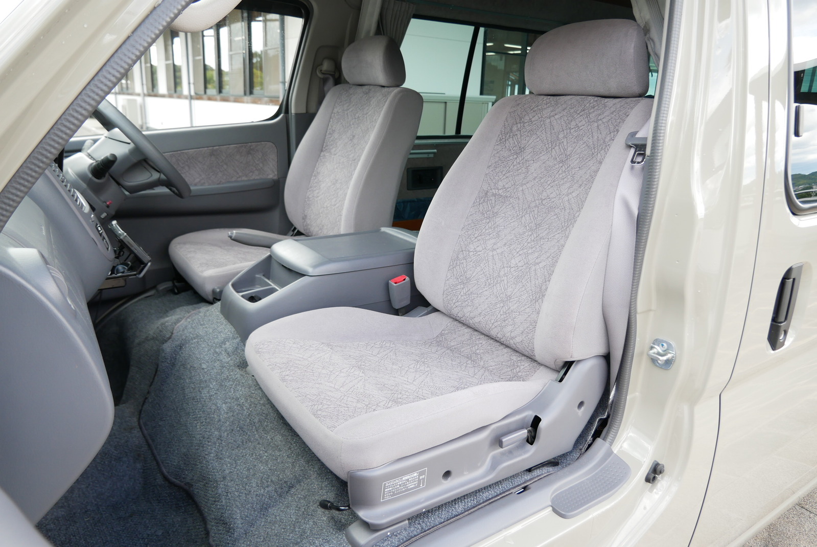 キャンピングカーバンコン