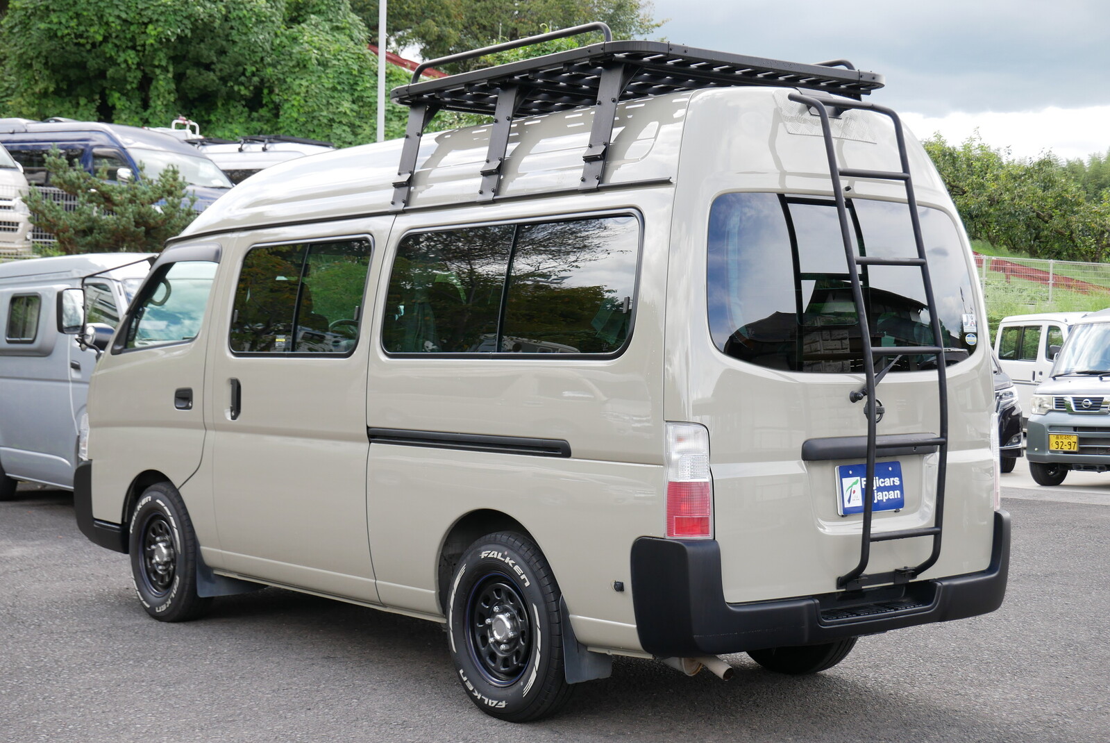 キャンピングカーバンコン