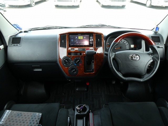 キャンピングカーキャブコン