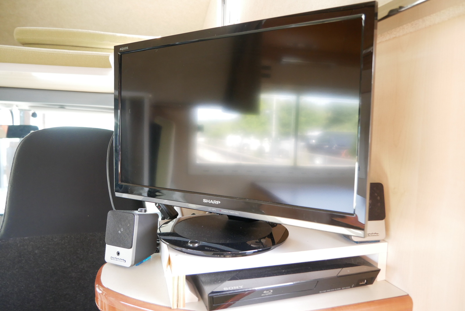 キャンピングカーキャブコン