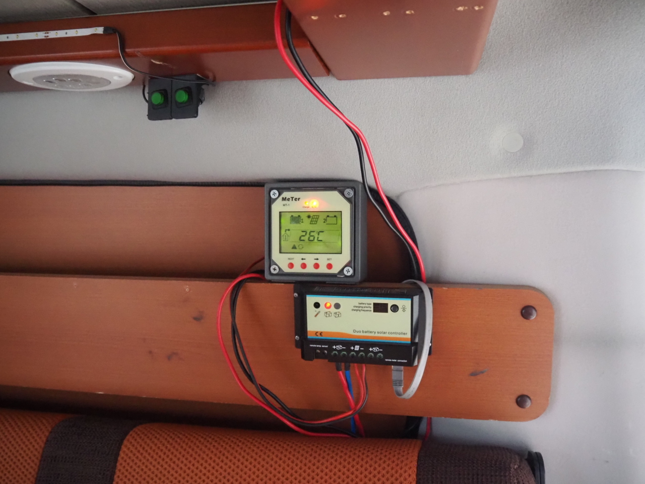 キャンピングカーバンコン