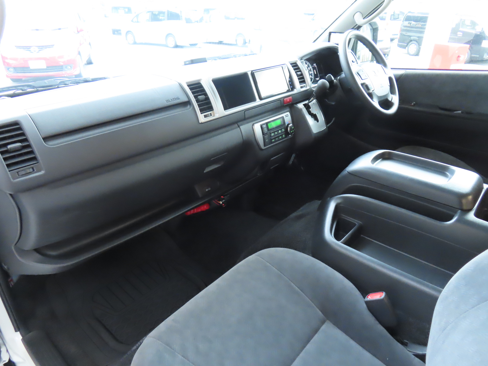 キャンピングカーバンコン