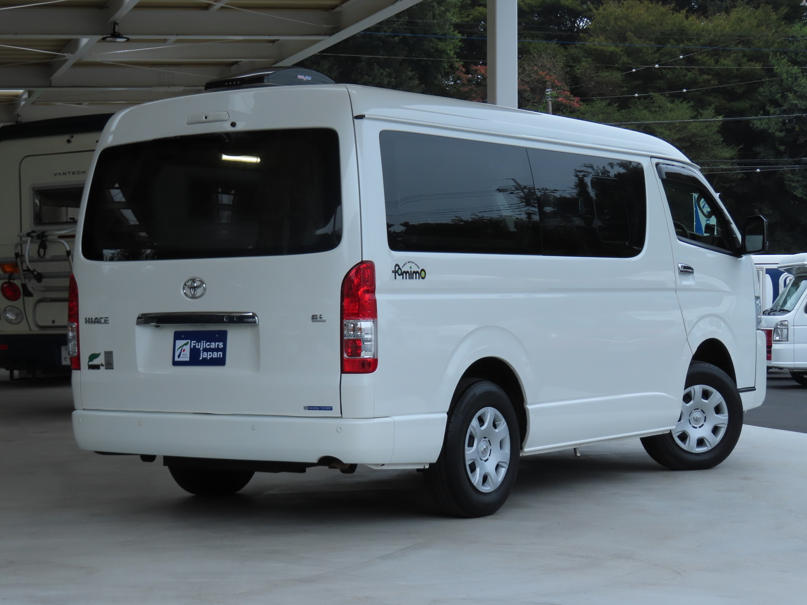 キャンピングカーバンコン