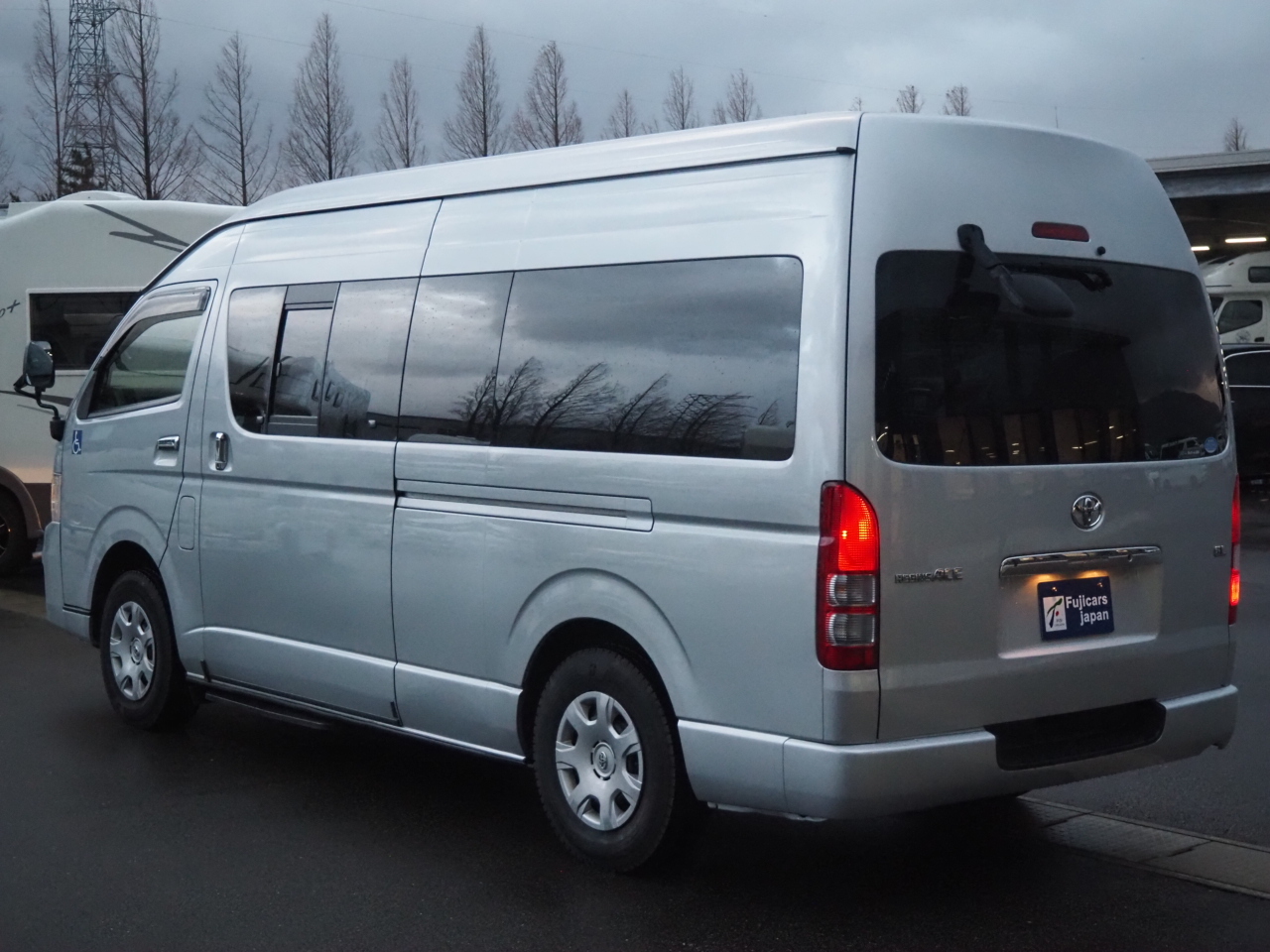 トヨタレジアスエース