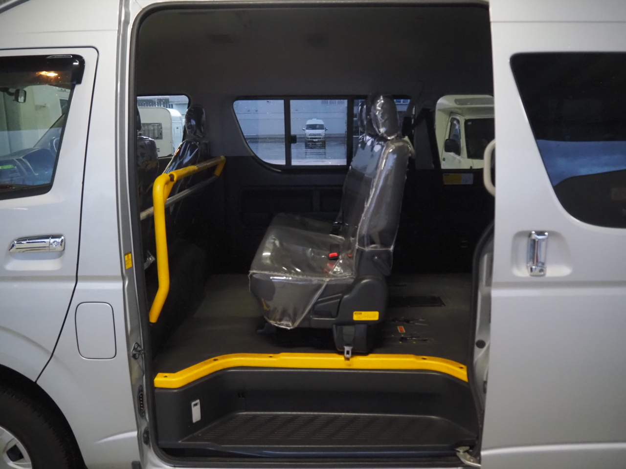 トヨタレジアスエース