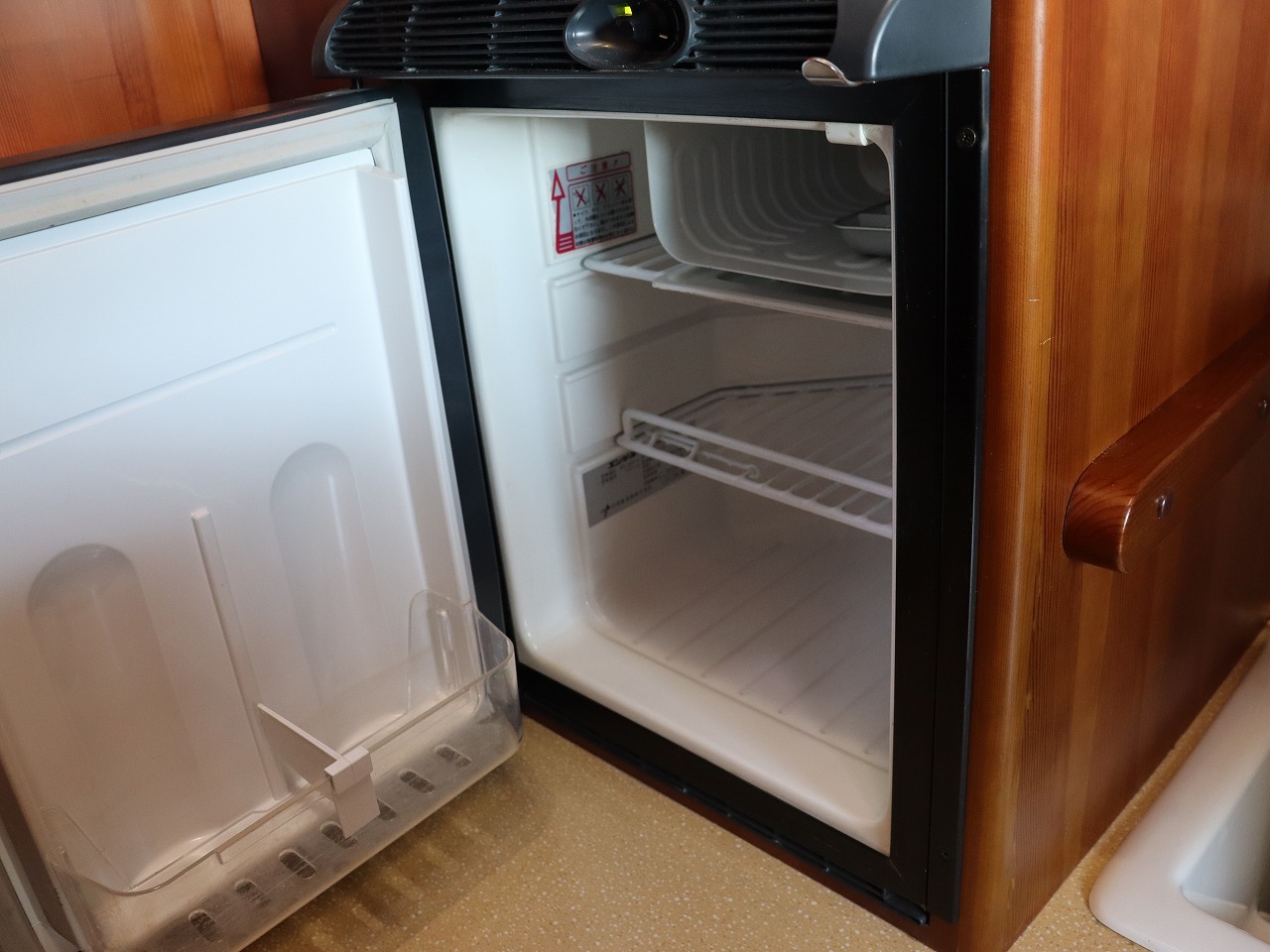 キャンピングカーキャブコン