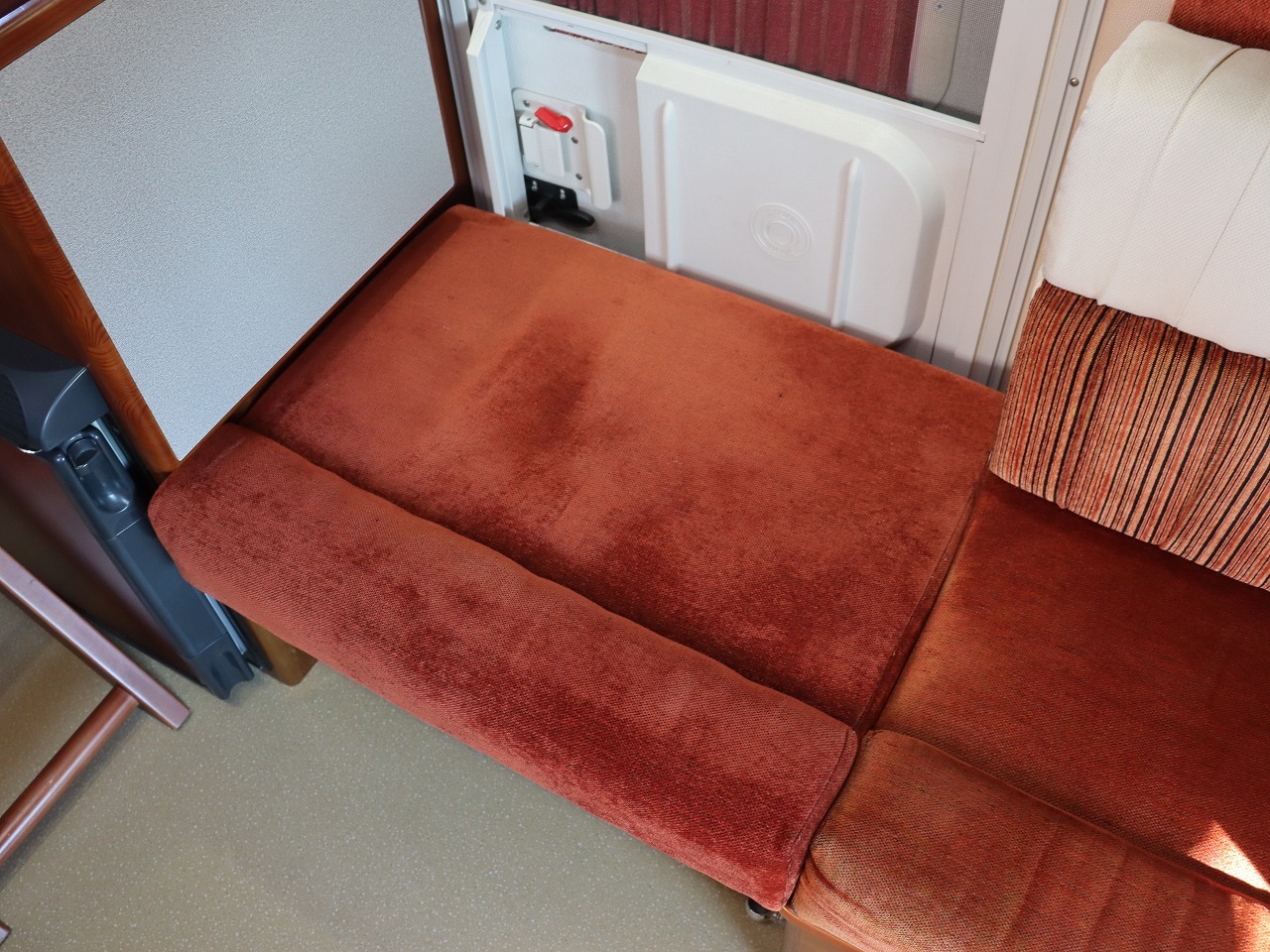 キャンピングカーキャブコン