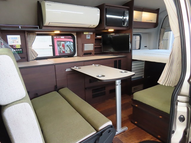 キャンピングカーバンコン