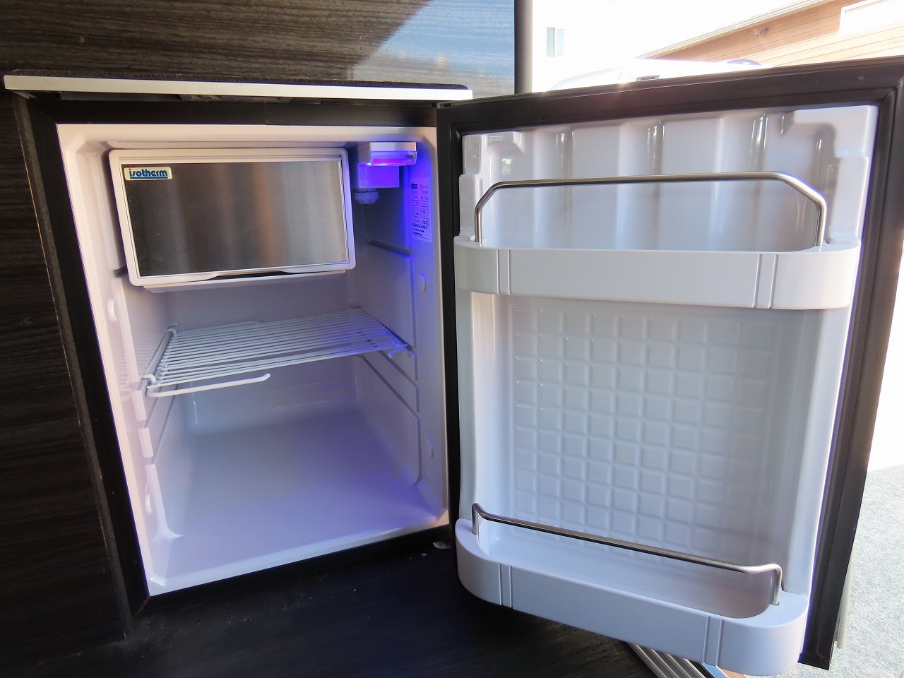 キャンピングカーバンコン