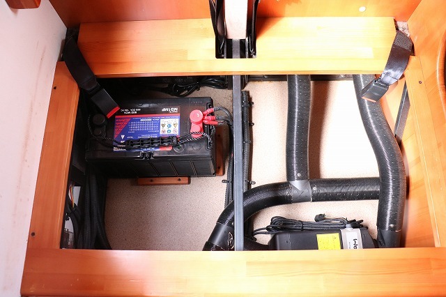 キャンピングカーキャブコン