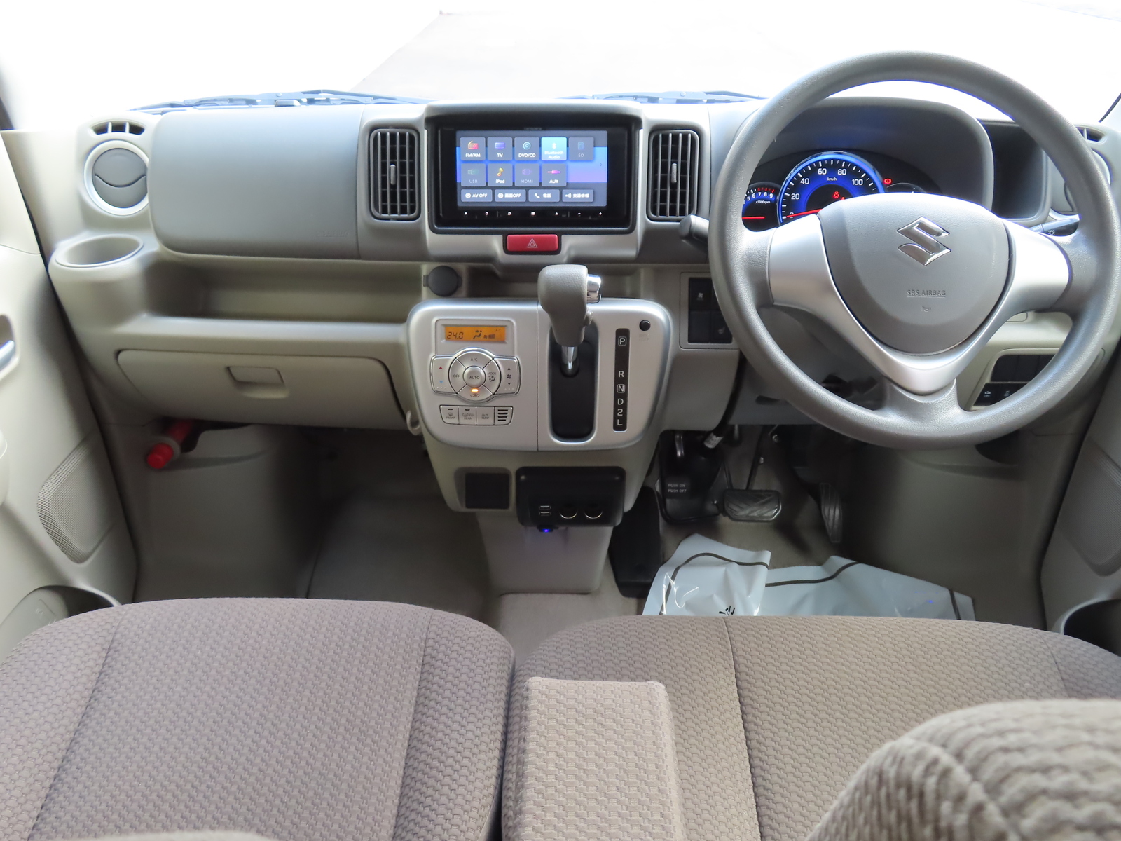 キャンピングカー軽キャンパー