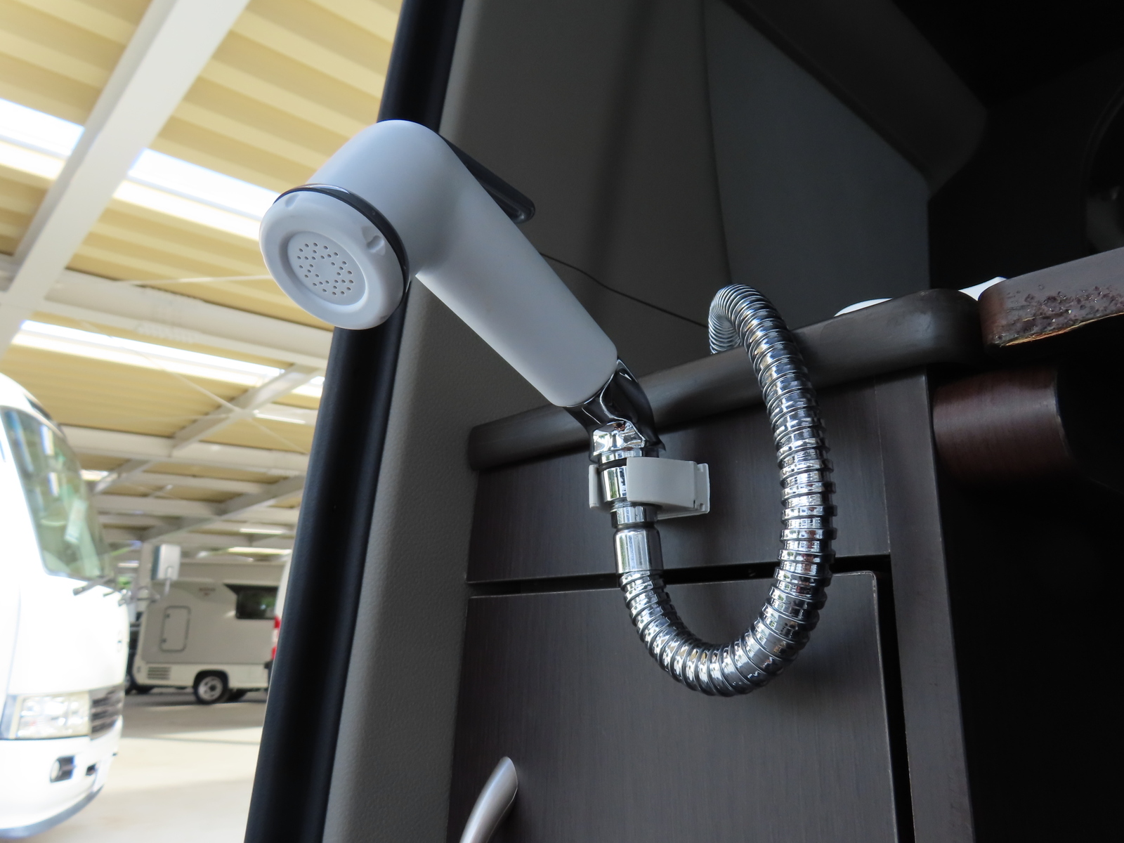 キャンピングカー軽キャンパー