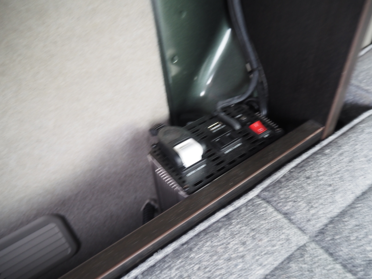 キャンピングカー軽キャンパー