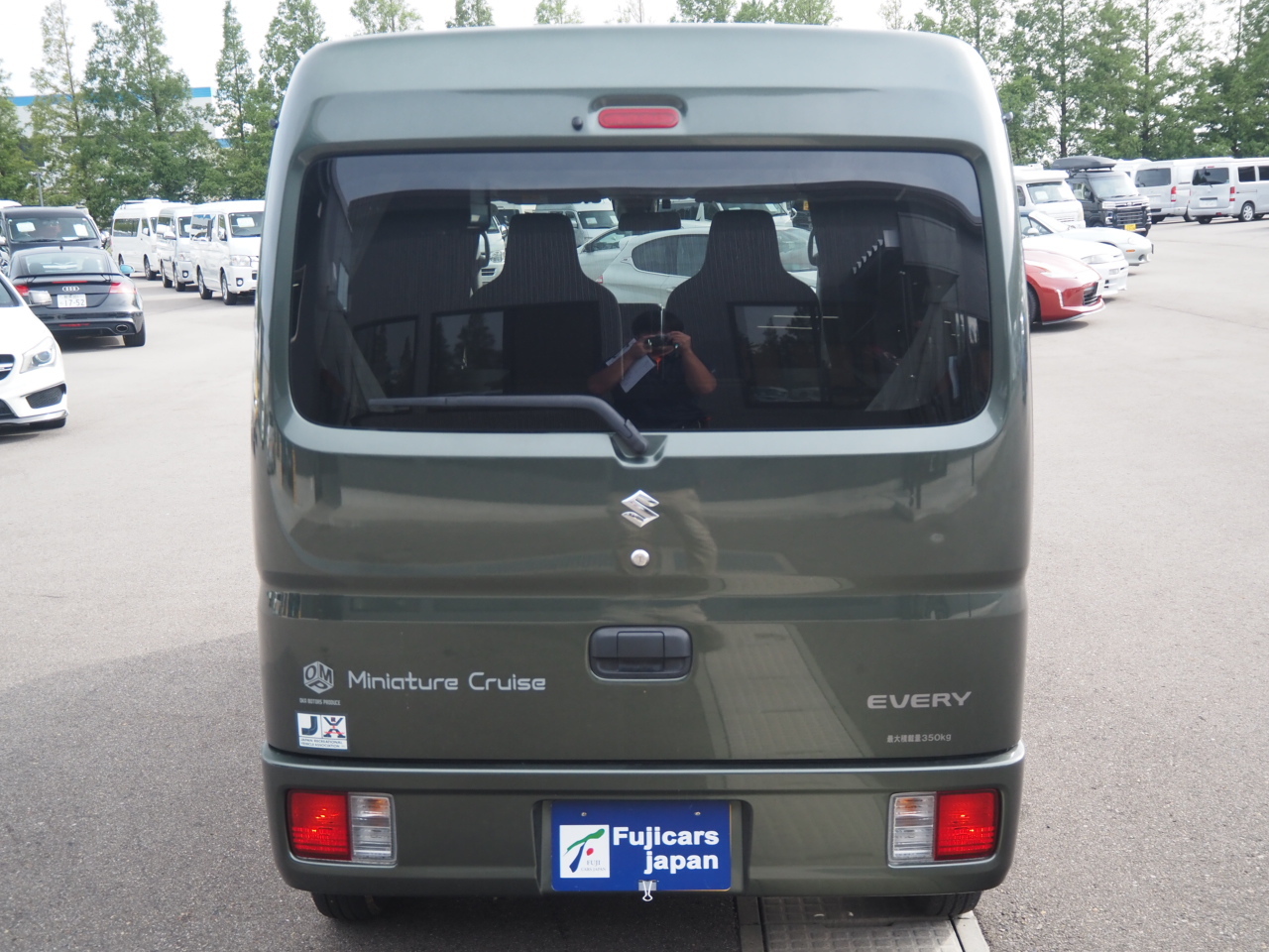 キャンピングカー軽キャンパー