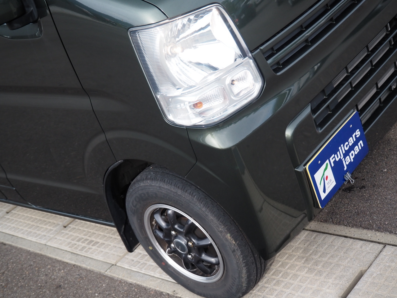 キャンピングカー軽キャンパー