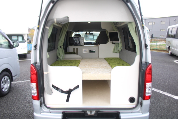 キャンピングカーバンコン