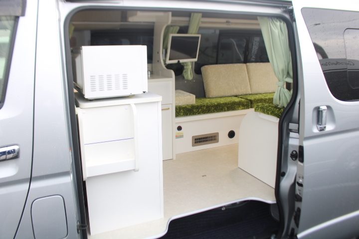 キャンピングカーバンコン