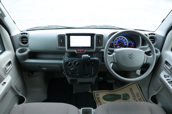 キャンピングカー軽キャンパー