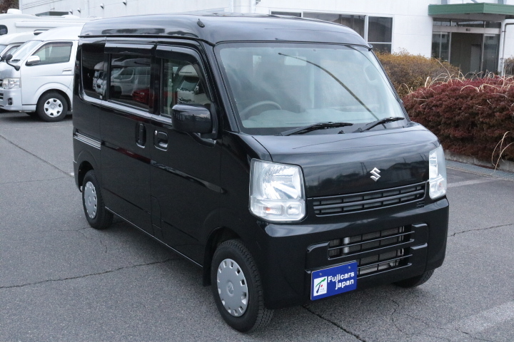 キャンピングカー軽キャンパー