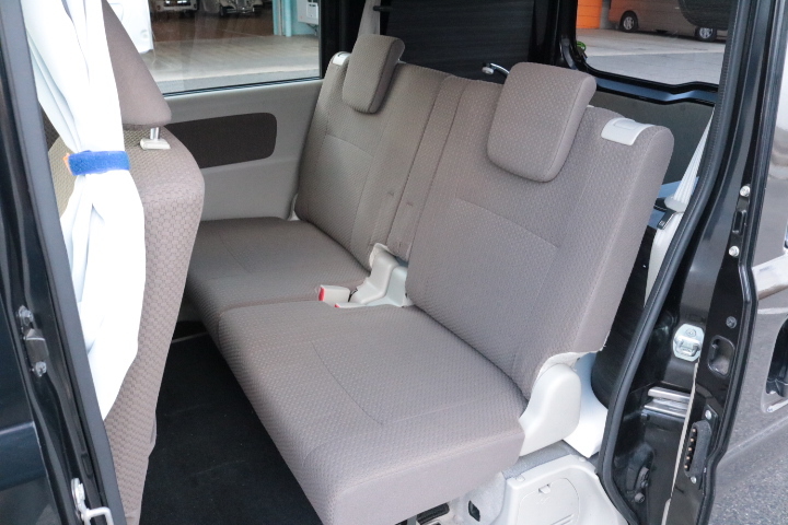 キャンピングカー軽キャンパー