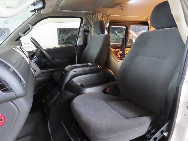 キャンピングカーバンコン