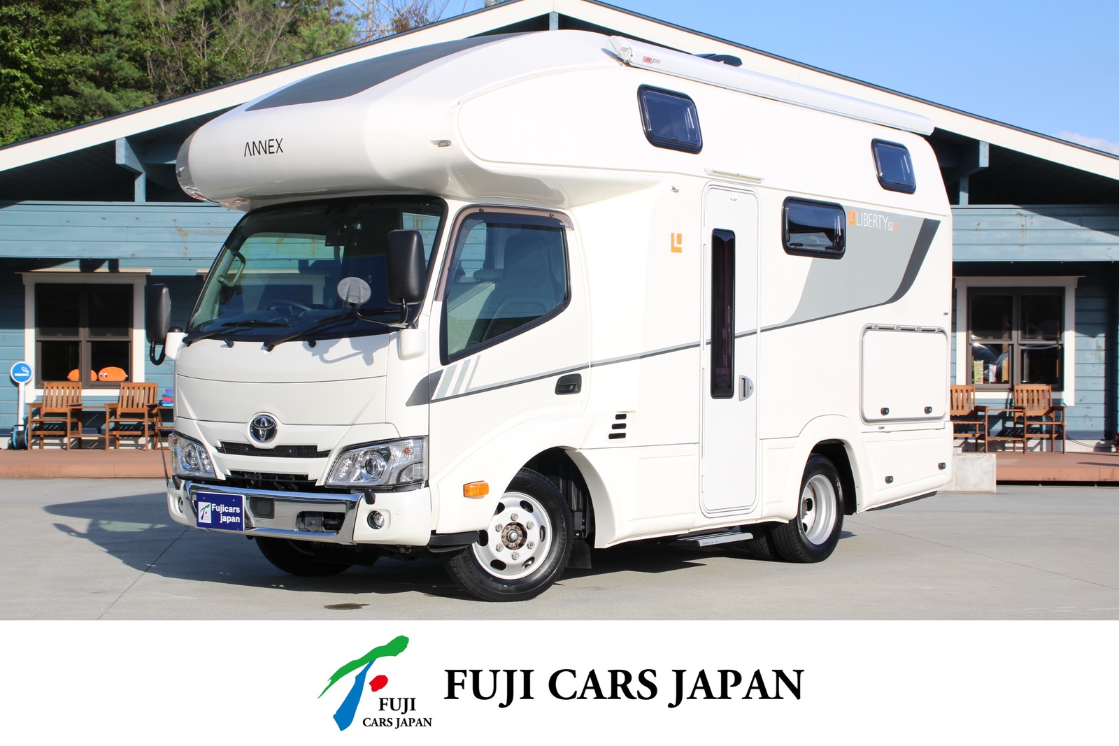 キャブコン カムロード アネックス リバティ52SP 4WD