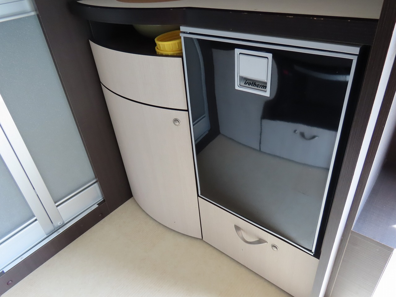 キャンピングカーバンコン