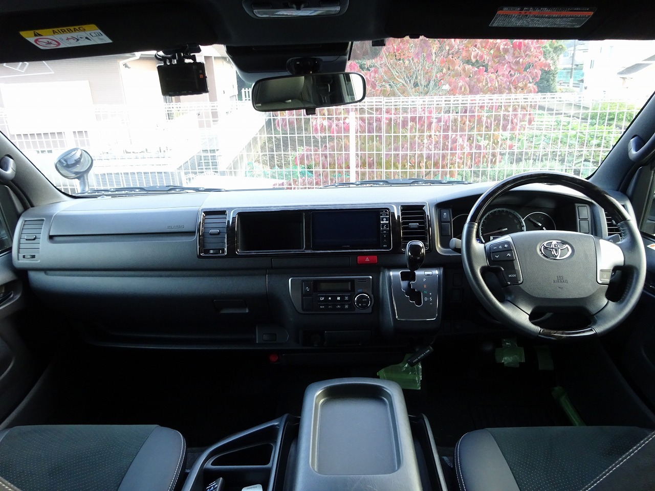 キャンピングカーバンコン