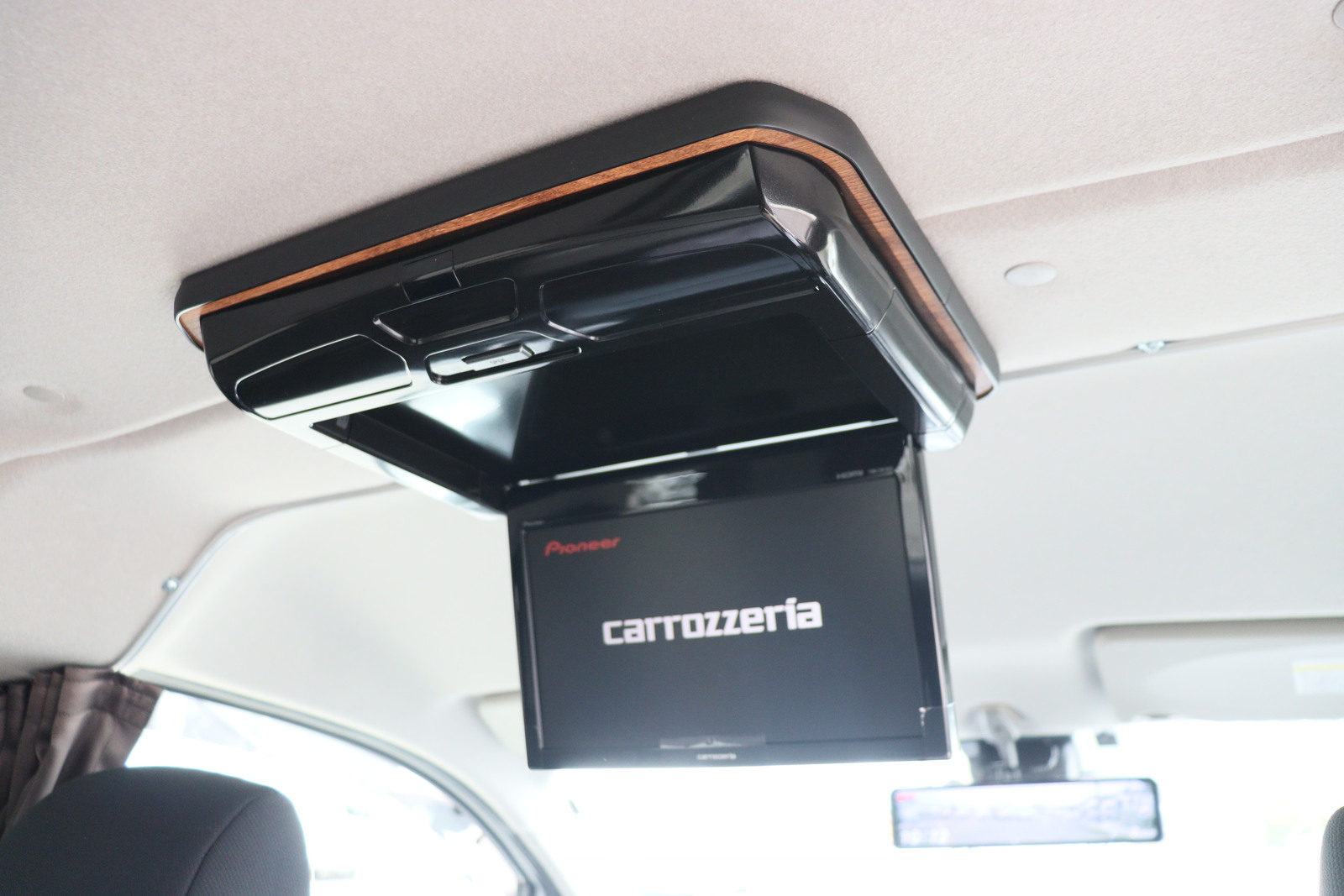 キャンピングカーバンコン