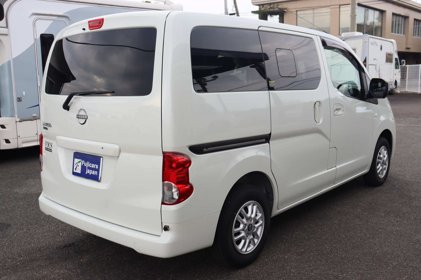 キャンピングカーバンコン