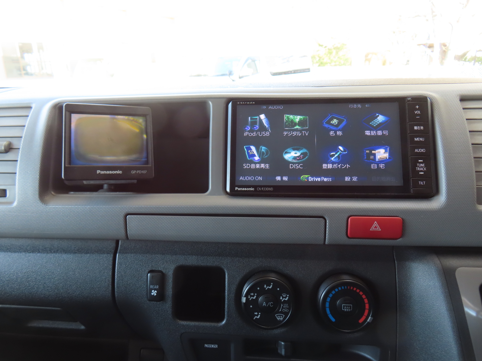 キャンピングカーバンコン