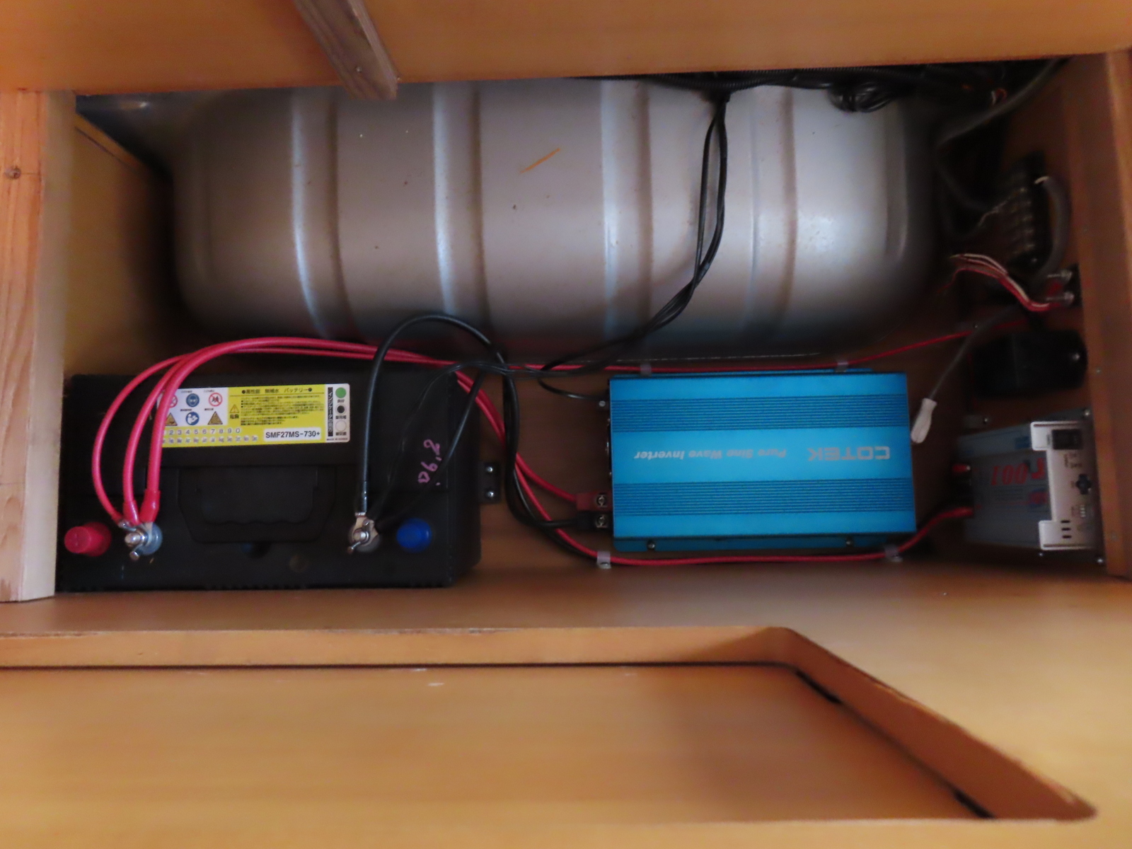 キャンピングカーバンコン