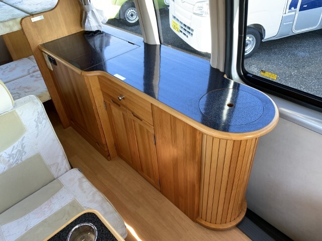 キャンピングカーバンコン