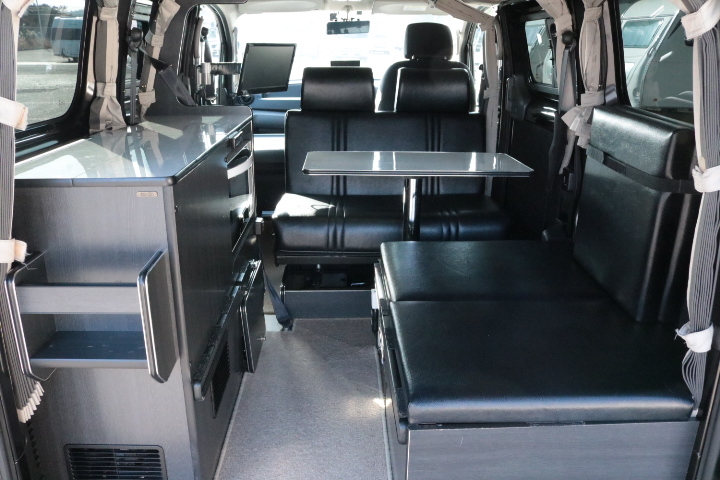 キャンピングカーバンコン